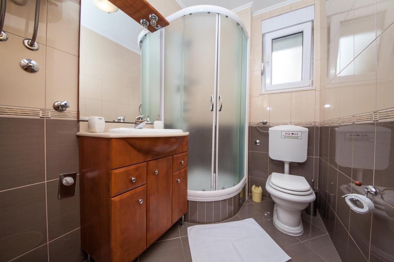 Vila Promajna 3 エクステリア 写真